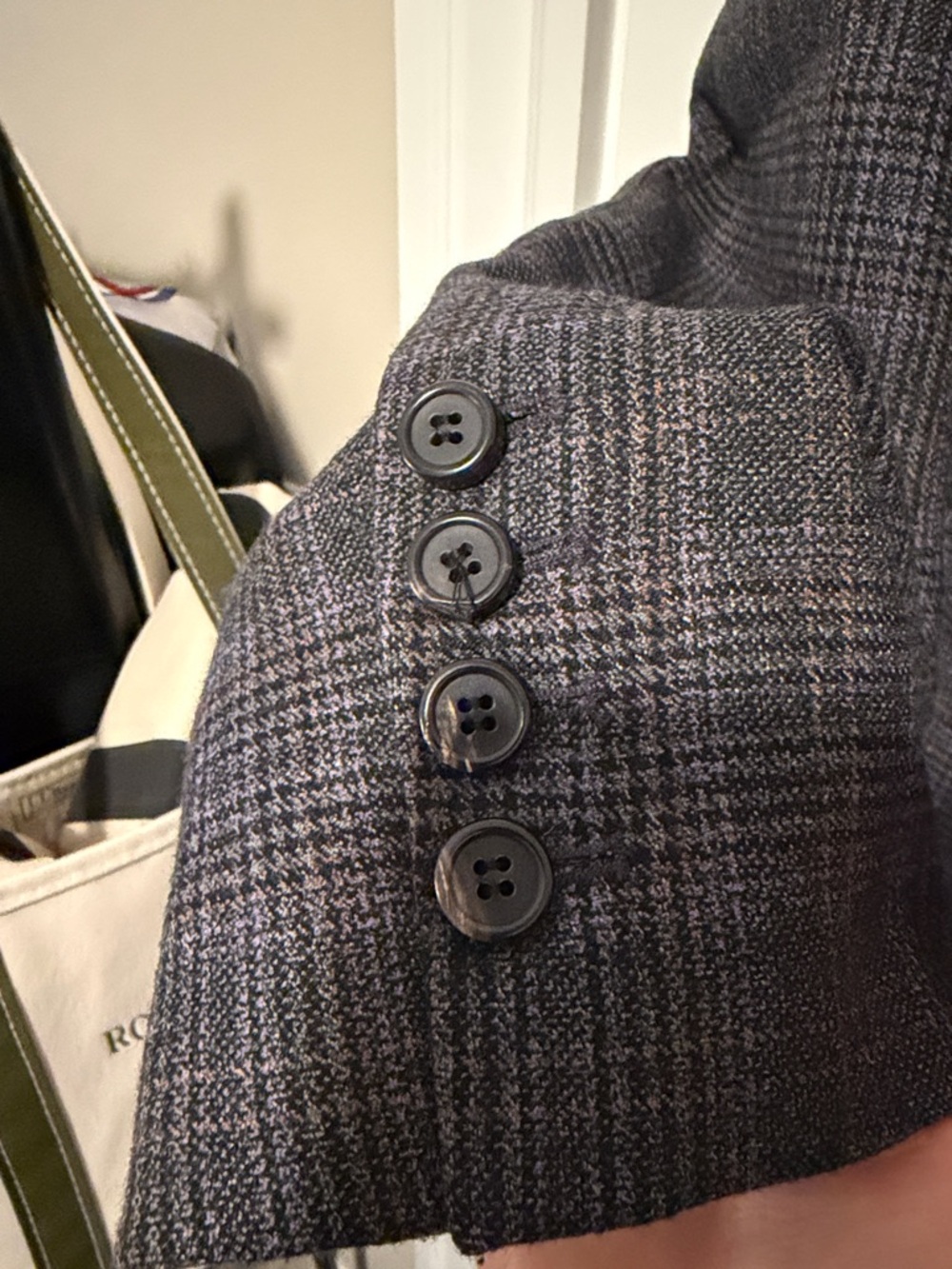 The Frankie Shop C’Noir Danae Check Oversized Double Breasted Blazer One Size - Picture 7 of 9